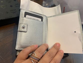 Mcm wallet