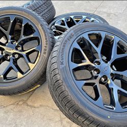 22" Chevy Tahoe Silverado Suburban Avalanche 6x5.5 Wheels Tires Rims