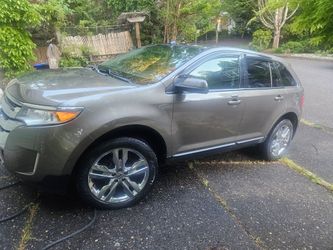 2016 Ford Edge