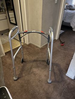 Walker Like New