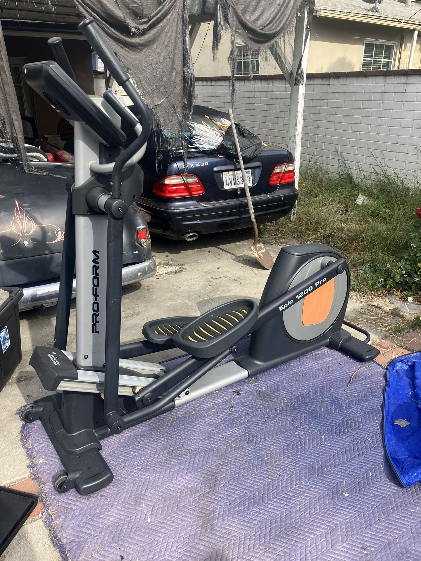 Proform epic 1200 Pro elliptical