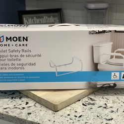 Moen Homecare Safety Rails