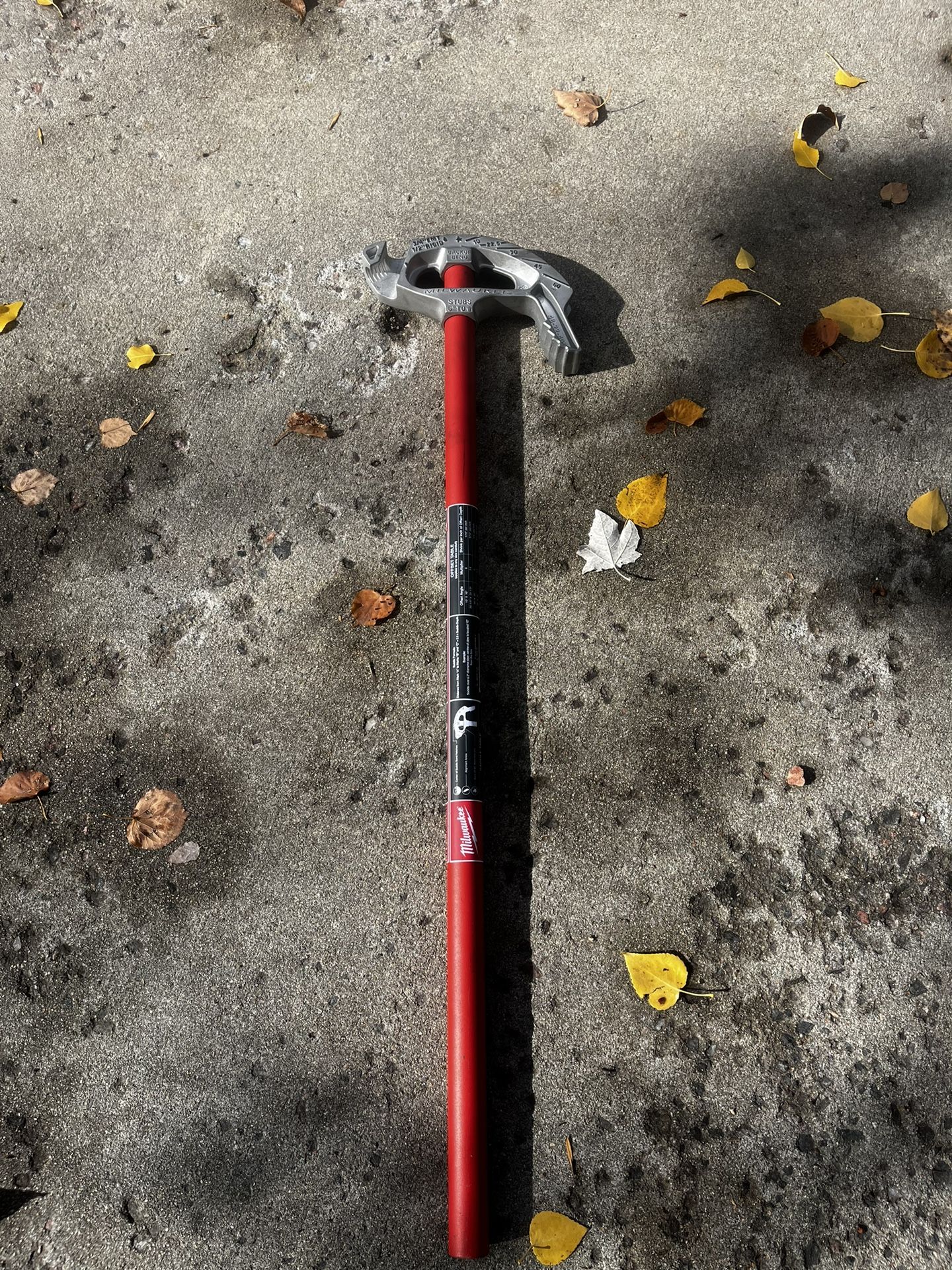 Milwaukee 3/4 Inch Aluminum Pipe Bender 