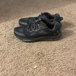Under Armour Shoes 