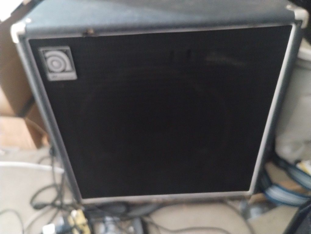 Ampeg BA-115 Bass Guitar Amp