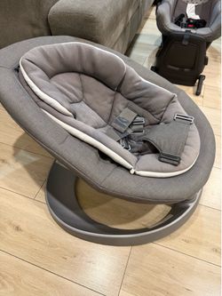 Nuna Leaf Grow bouncer originally purchased for $380 + tax