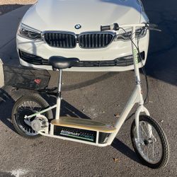 Razor EcoSmart Metro Electric Scooter - Needs New Battery