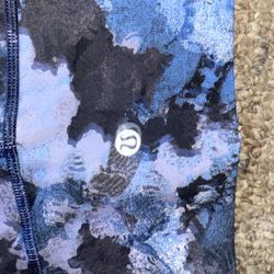Lululemon Size 4