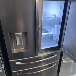 🌆🎉Samsung Refrigerator Black Granite Chow Case Like New🎉🌠