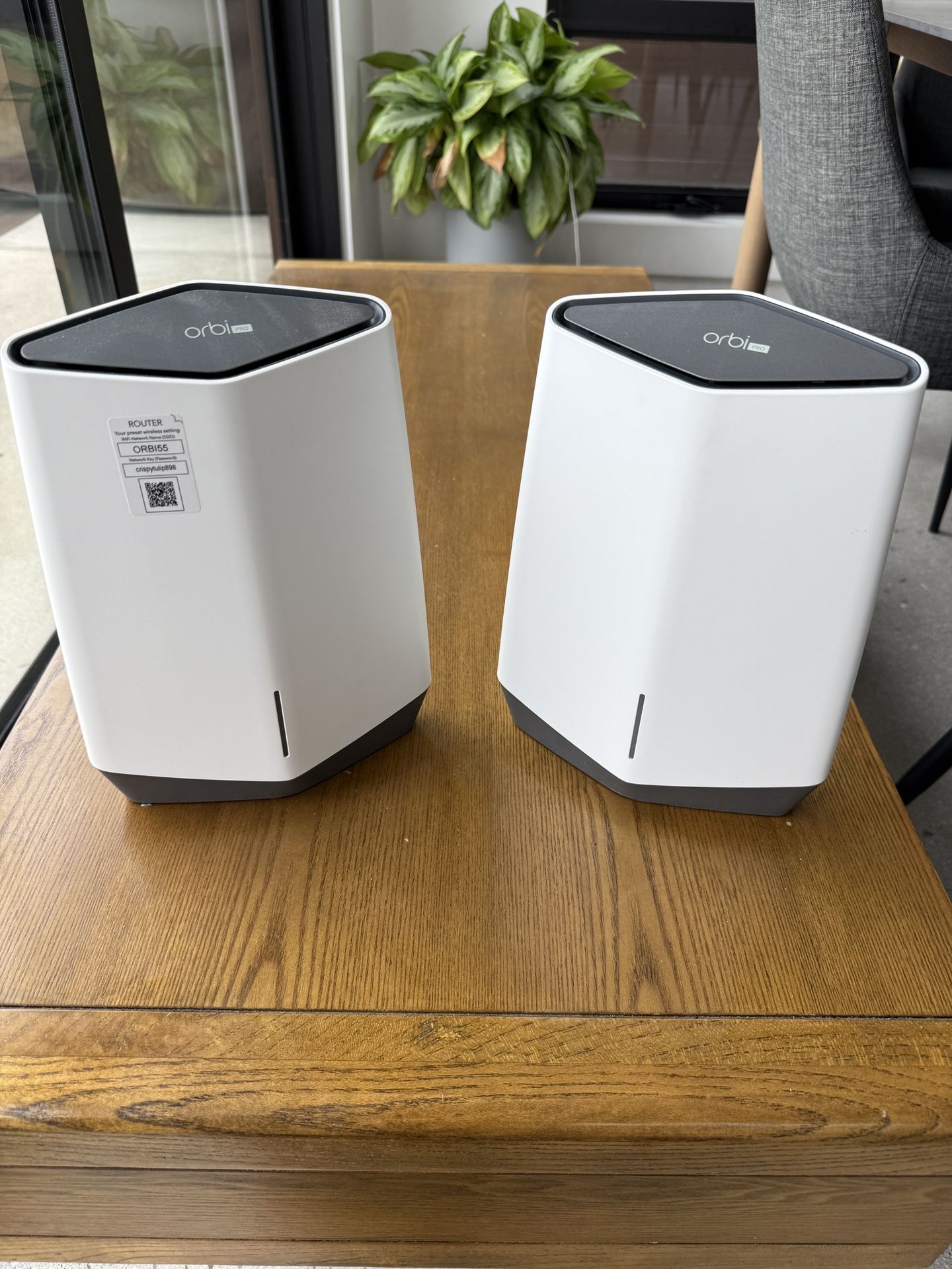 NETGEAR Orbi WiFi 6 Mesh Router System