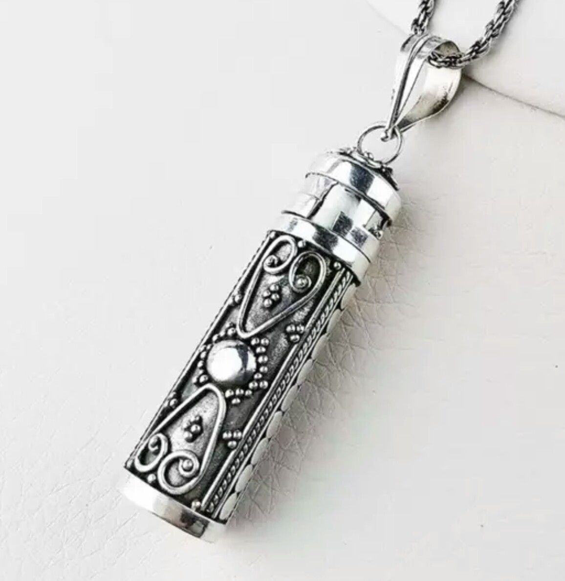 (Shipped Only) Pure 925 Silver Pendant For Women And Men, Openable