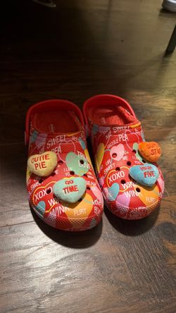 Crocs Classic Clogs Valentine's Day Edition