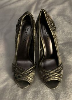 ICORA Silver Snakeskin Heels 