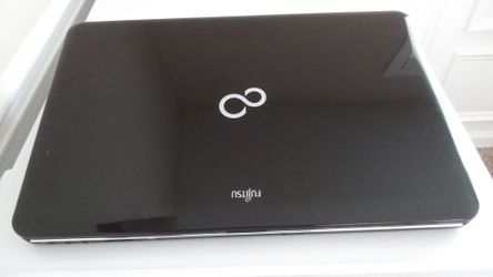 Laptop fujitsu