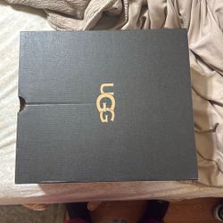 MENS UGGS FOR SALE FRESH OUT THE BOX