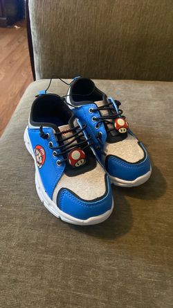 Boy shoe