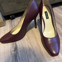 Red High Heels - Size 8