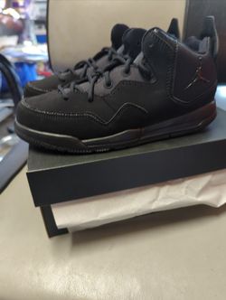 BRAND NEW JORDAN COURTSIDE 23 (PS) SIZS-2Y