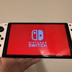 Nintendo Switch OLED