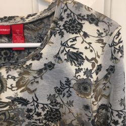 Gloria Vanderbilt women’s top shirt blouse