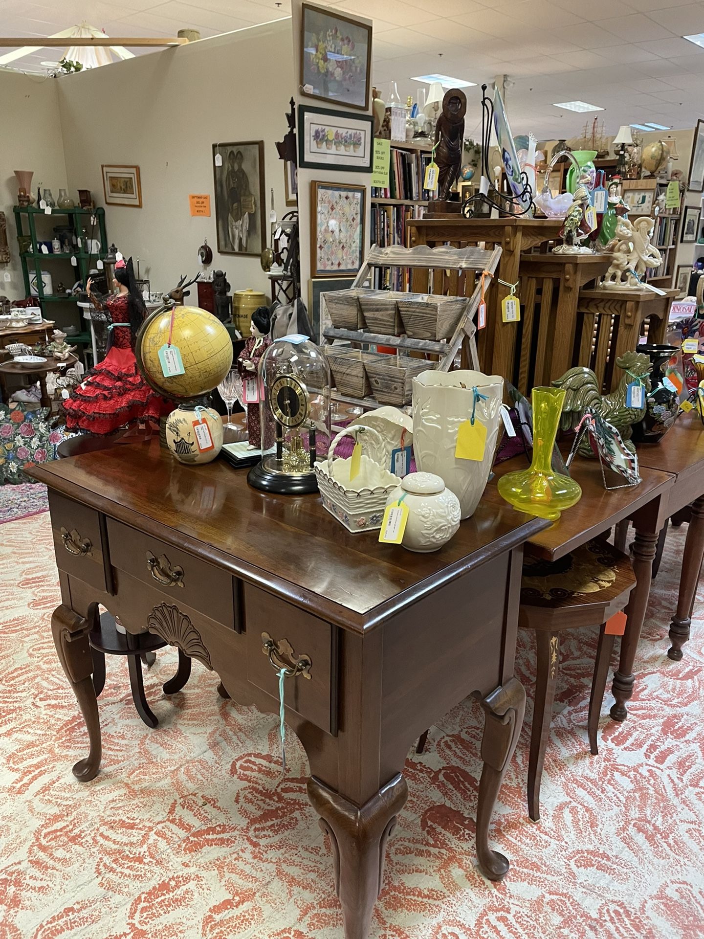 Furniture…Lamps…Art…Bric A Brac… Wildwood Antique Mall In Vero Beach