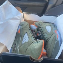 Jordan 5s Olives 7y $220 