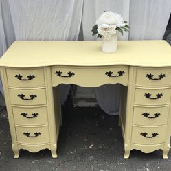 Charming Vintage Desk/Vanity In Buttercup Yellow.