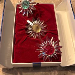 Swarovski 3 Daisy Flowers 