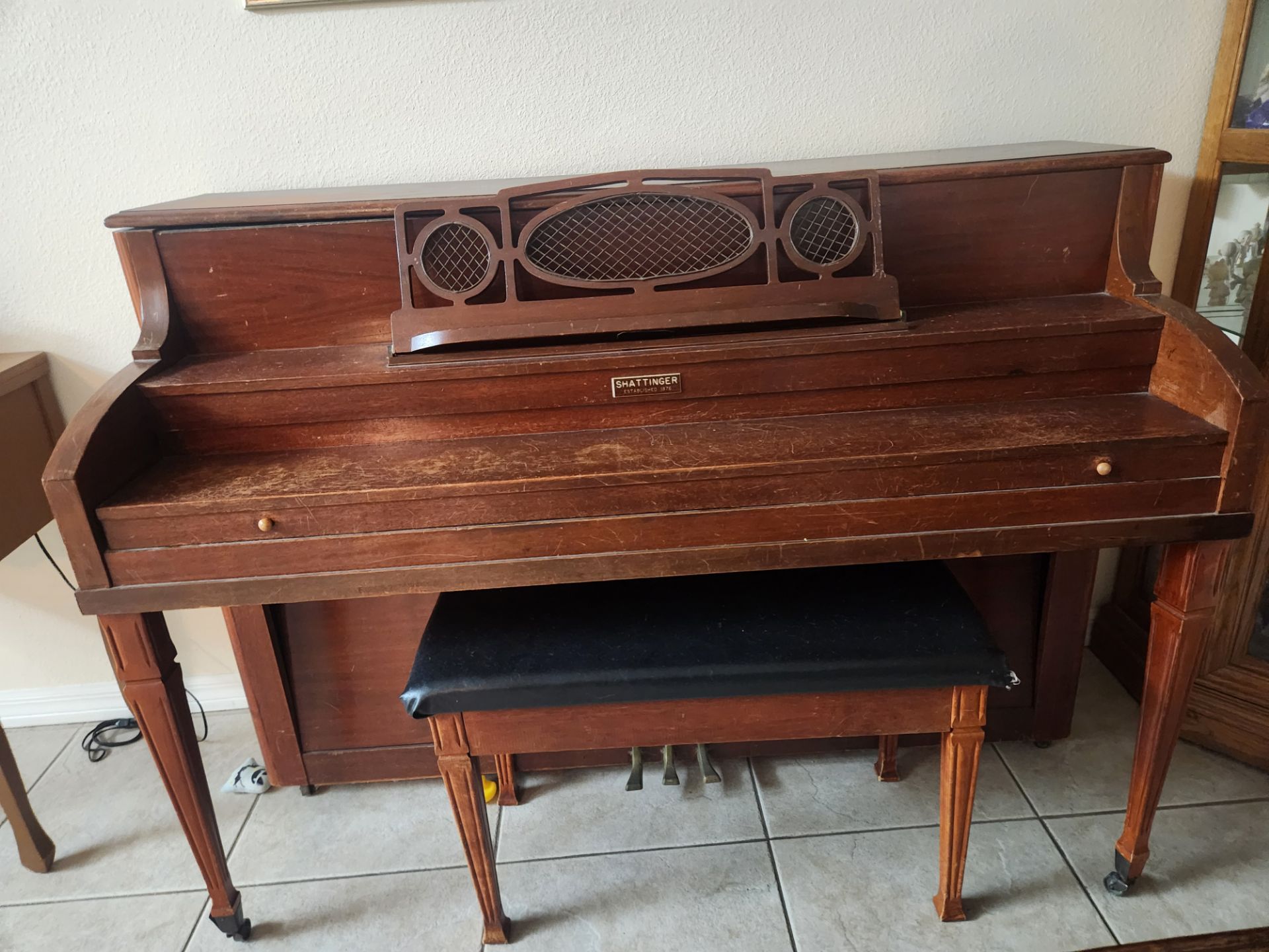 Piano - Shattinger