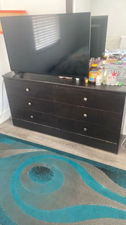Dresser and mirror