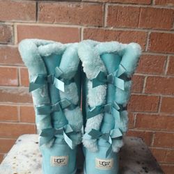 Women's Uggs