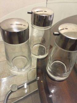 Glass container