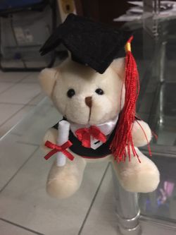 Small graduation bear