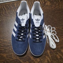 Adidas Gazelle Size 9.5