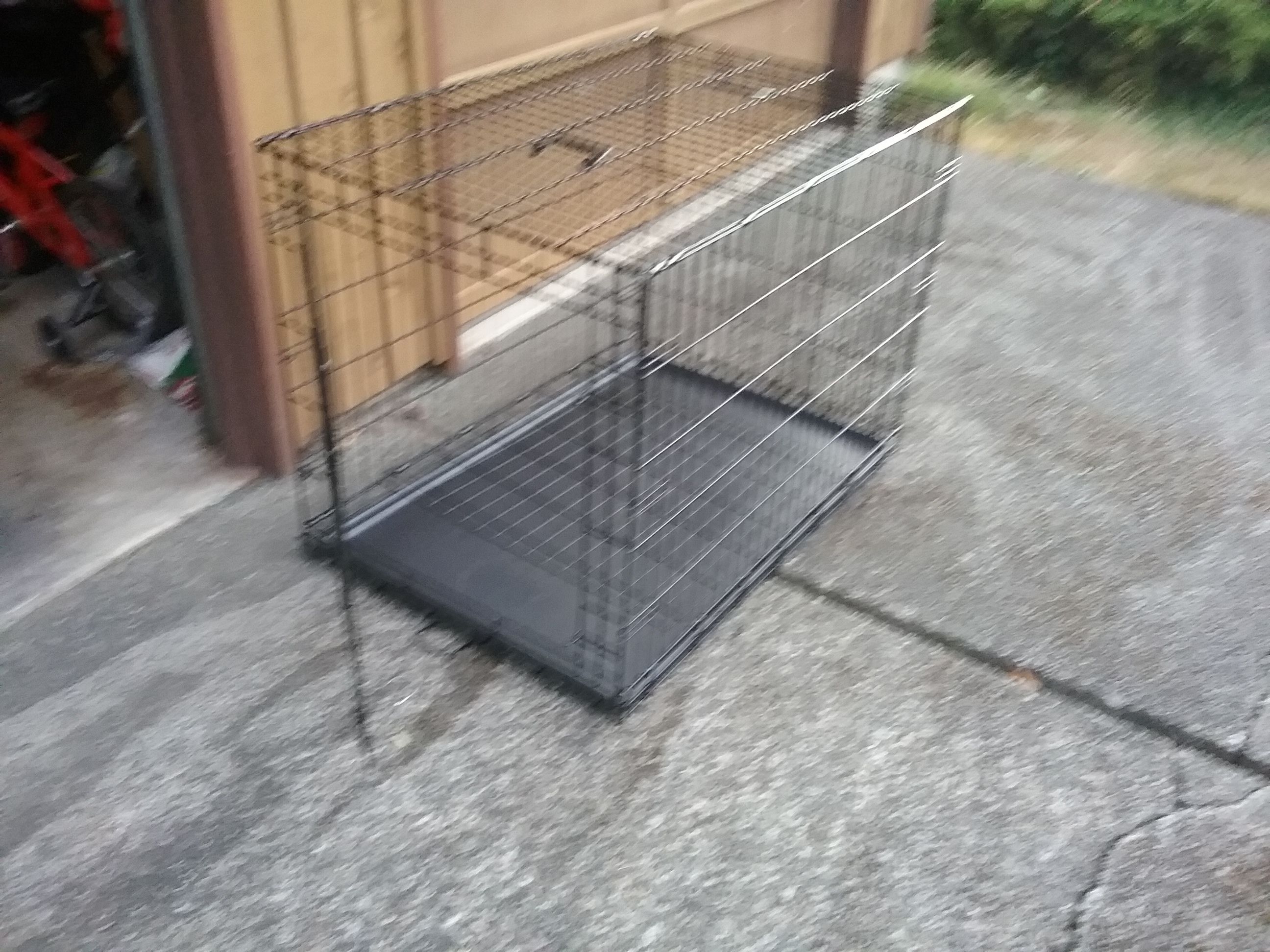 Large Dog Kennel Crate like Brand New
