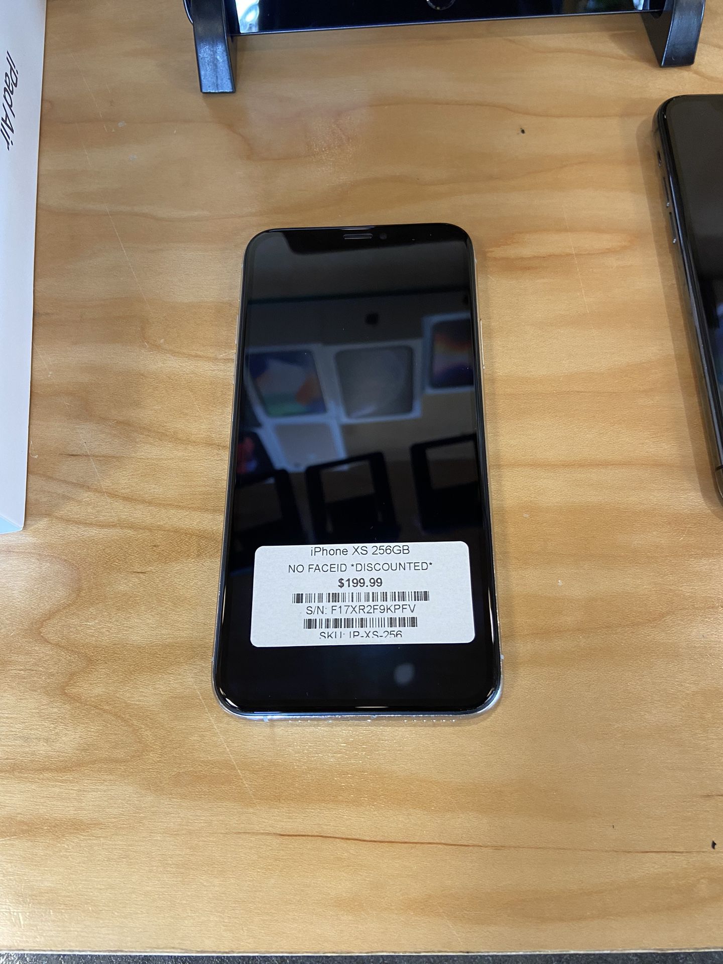 📱 iPhone XS 256GB Unlocked (No Face ID) 
