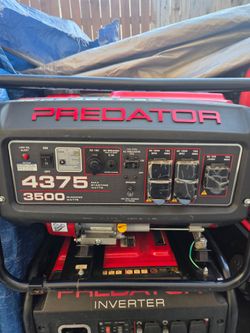 PREDATOR 4375 Watt Gas-Powered Portable Generator with CO SECURE Technology