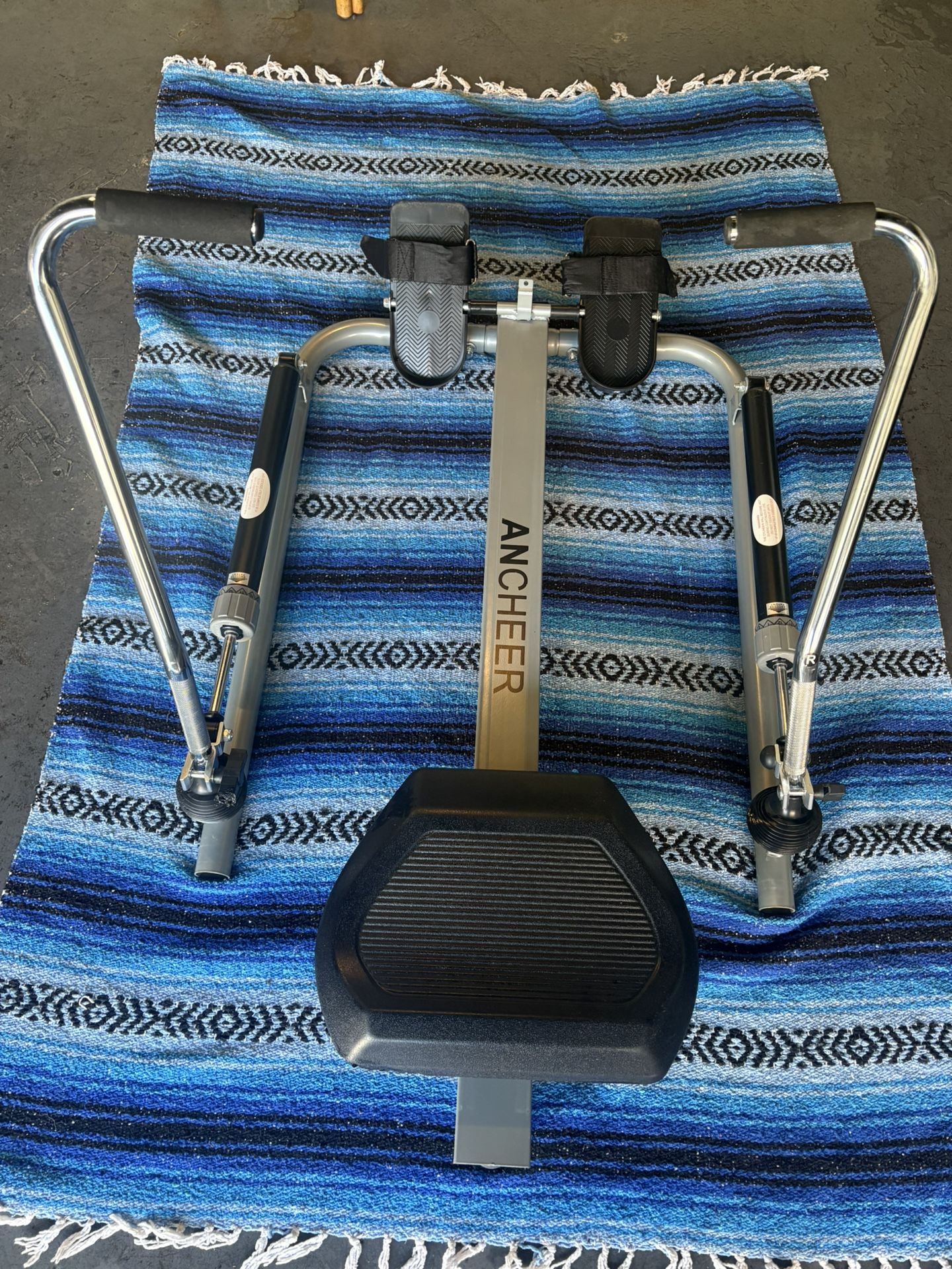 ANCHEER Rowing Machine – Great Condition