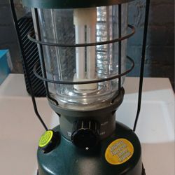 Coleman Lantern. Need D Batteries 