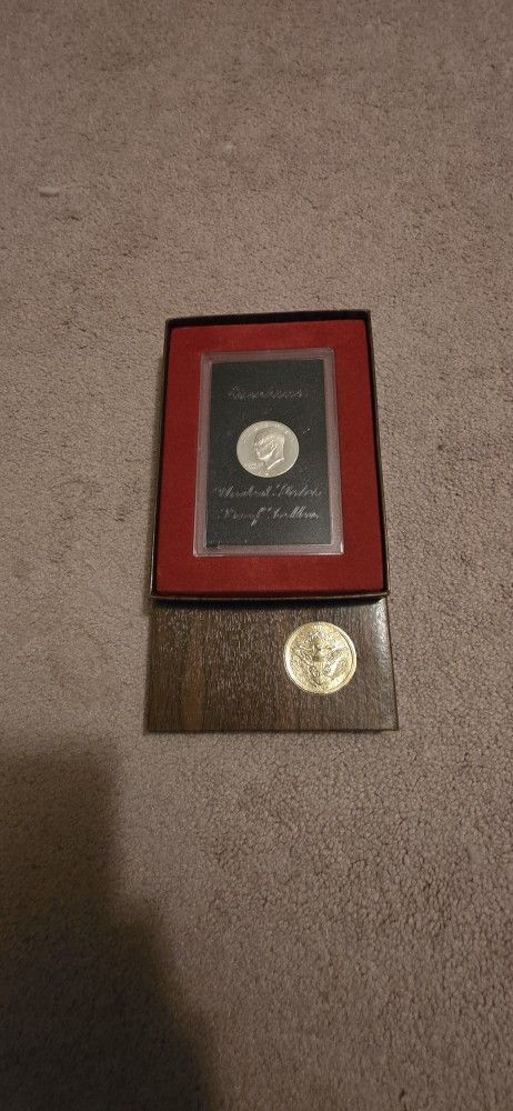 1971 S Eisenhower Dollar