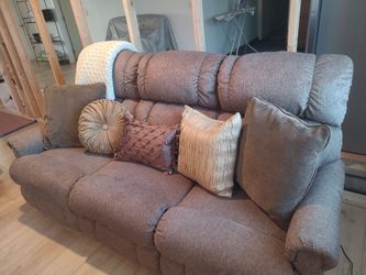 Recliner sofa