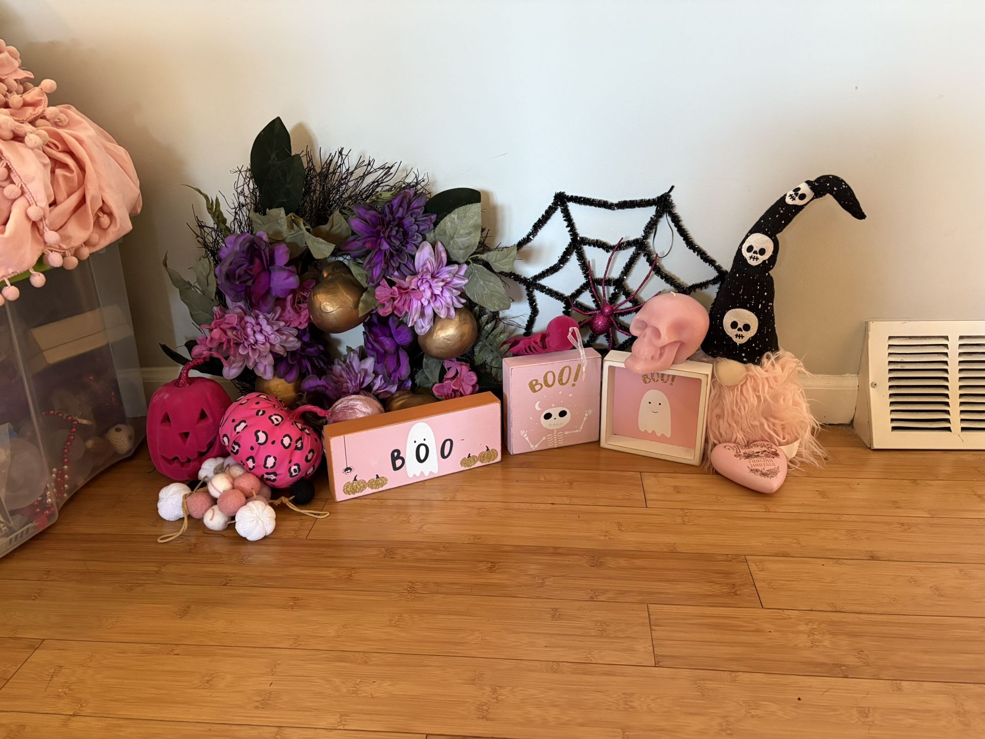 Whole Lot Of Pink Halloween Decor 