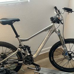 Giant Mountain Bike Trance XO