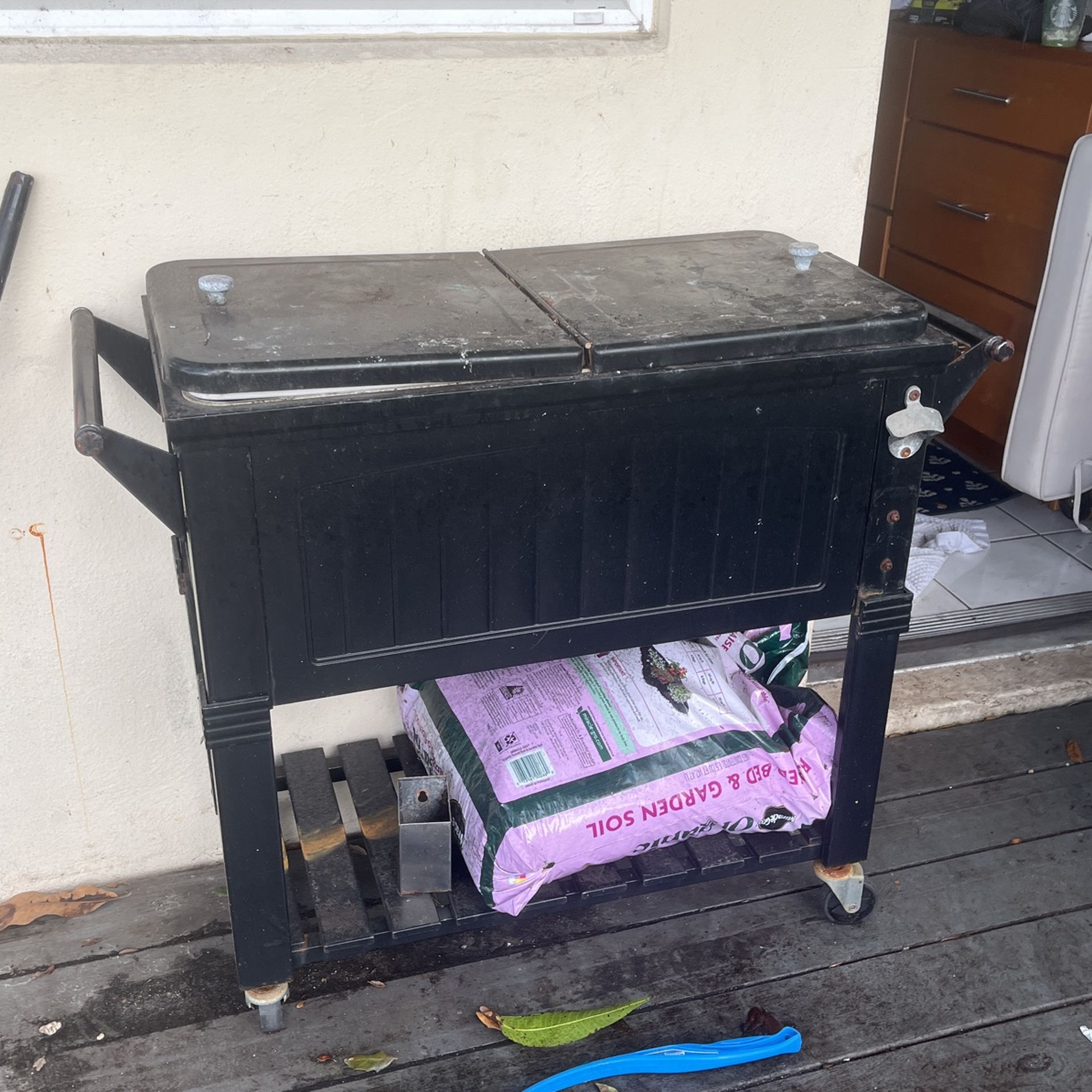 Outdoor Drink Cooler