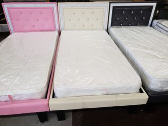Twin Platform Bed with mattress
