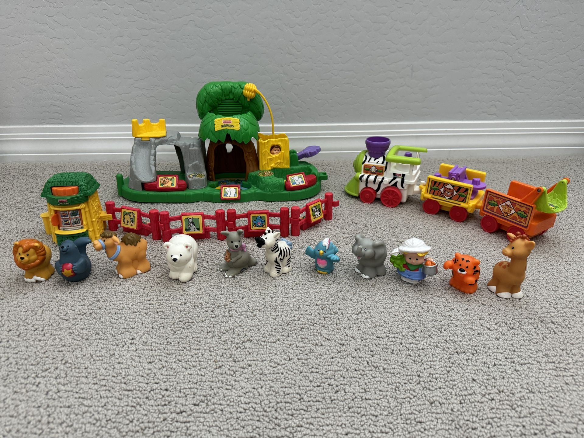 Little People Zoo Set