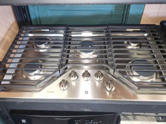 GE 36in gas cooktop