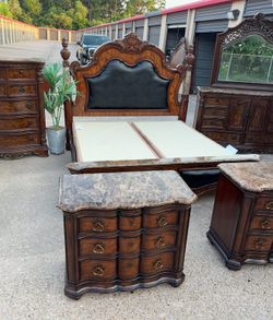 King bedroom set