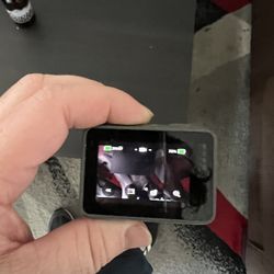 Go Pro Hero 7 Silver W Sd Card 