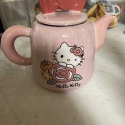 Hello Kitty Tea Pot Sanrio